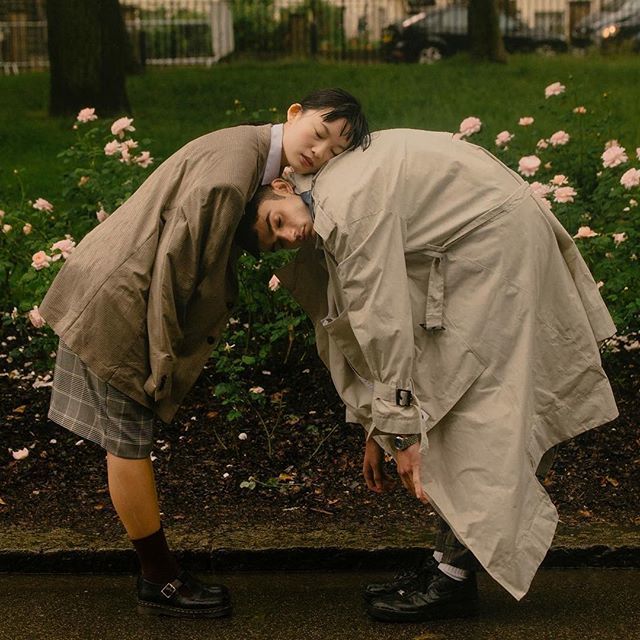 SchonMagazine's tweet photo. Lean on
https://t.co/uBNxgeoi3y
photography. @soumya.iyer
fashion + creative direction. @akinachan__
models. @ann_dong_liu + @hoemar69 @namedmodels
hair. @kikuchikanae
make up. @chi_i1026
#SchonMagazine #fashion #beauty #OnlineExclusive #insta… https://t.co/Py3sX3uGwo https://t.co/LTBPpdfyWq