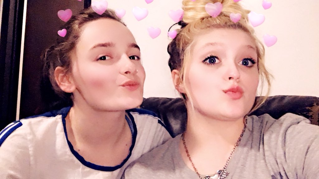 kay_lilg's tweet photo. Angels😍❤️ @ObeyDaddyObey @OBEYxDADDY https://t.co/IuKwXwLDJJ