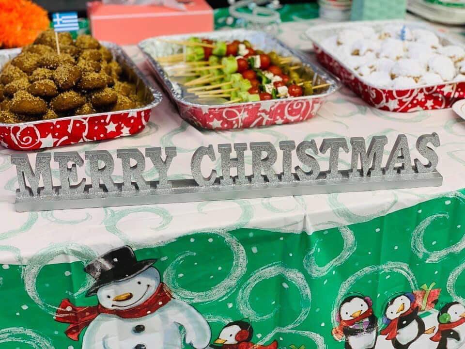 greecejapan's tweet photo. ギリシャダンスを取り入れたダンスフィットネスOPA-CIZEのミアからのクリスマスメッセージ!もちろんミアお手製のギリシャ料理と一緒です https://t.co/uJ8wcxshPL #opacize #ギリシャ #ギリシャダンス https://t.co/qyGFXTVcYC