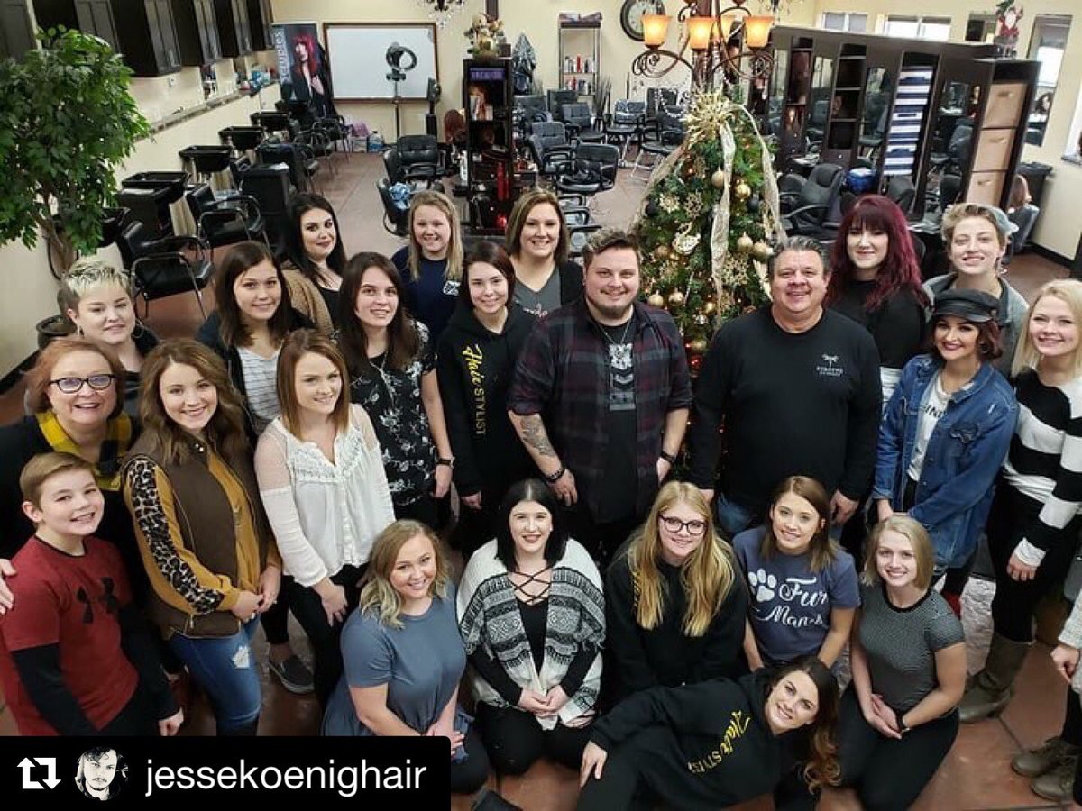 We had an awesome time with @jessekoenighair for the Clipper Cutting Class. #sukottoscissors #sukotto #sukottoshears #stylists #barber #hairstylist #shears #dragonflylife #floridahair #miamihair #dragonflysharpening #sharpening #shears #scissors #hair #hairstyle #haircolor