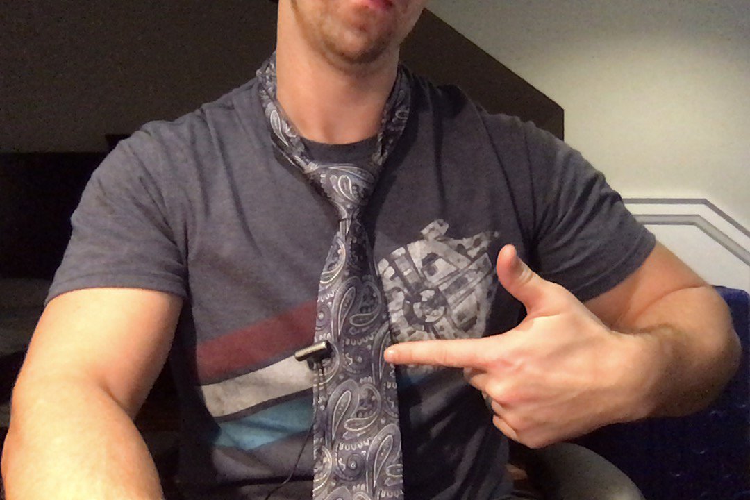 ryandrewjohnson's tweet image. I'm all business when recording lessons! When you don't have a place to clip your lav mic you improvise 😎 #javascript #ReactForBeginners