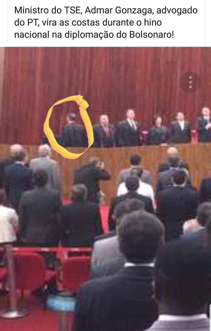 LocAlanAlmeida's tweet photo. Povo é burro msm ou só finge?
O Ministro ai é o único certo.
😌   cada uma 😂😂 https://t.co/AI1mxExWcQ