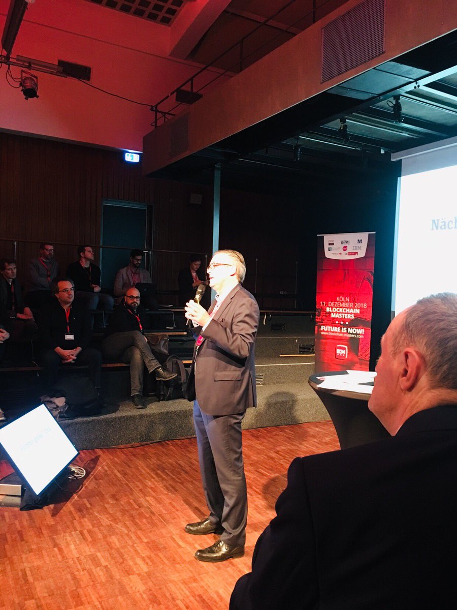 bitcoinbeginner's tweet photo. Sehr guter Input auf der #Blockchain Masters 2018 in #Köln #bcm18 https://t.co/g9B0DEzq3S