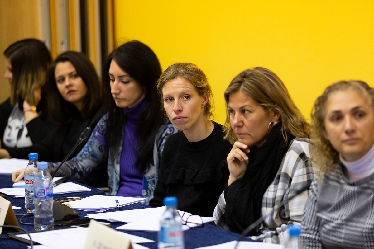 FIAPAS's tweet photo. Entidades confederadas autonómicas de @FIAPAS participan hoy en una Mesa de Desarrollo Interterritorial en la que, de forma coordinada, comparten experiencias y conocimientos para seguir avanzando en la mejora de la prestación de servicios y programas.
https://t.co/SstLHCMy3C https://t.co/BrxCgMyAEF