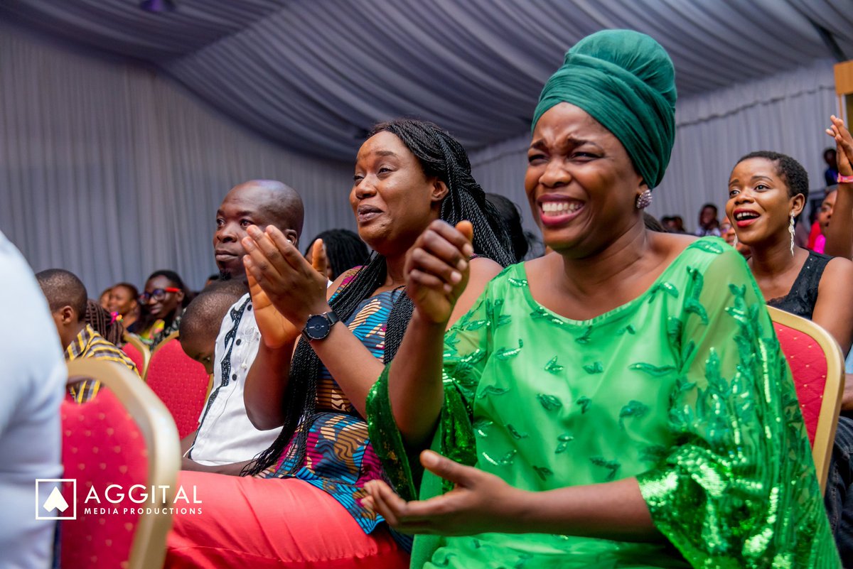 iseoluwaabidemi's tweet photo. Laughter is good medicine!!
@emmaohmagod you are highly appreciated for the many smiles and brightness you brought to faces. π
UNBREAKABLE CONCERT; ISEOLUWA LIVE IN CONCERT2.
_
Moments from the Unbreakable Concert!!
_
Stay tuned for more pictures. π
#UNBREAKABLECONCERT #moments https://t.co/Pz8wHwc28B