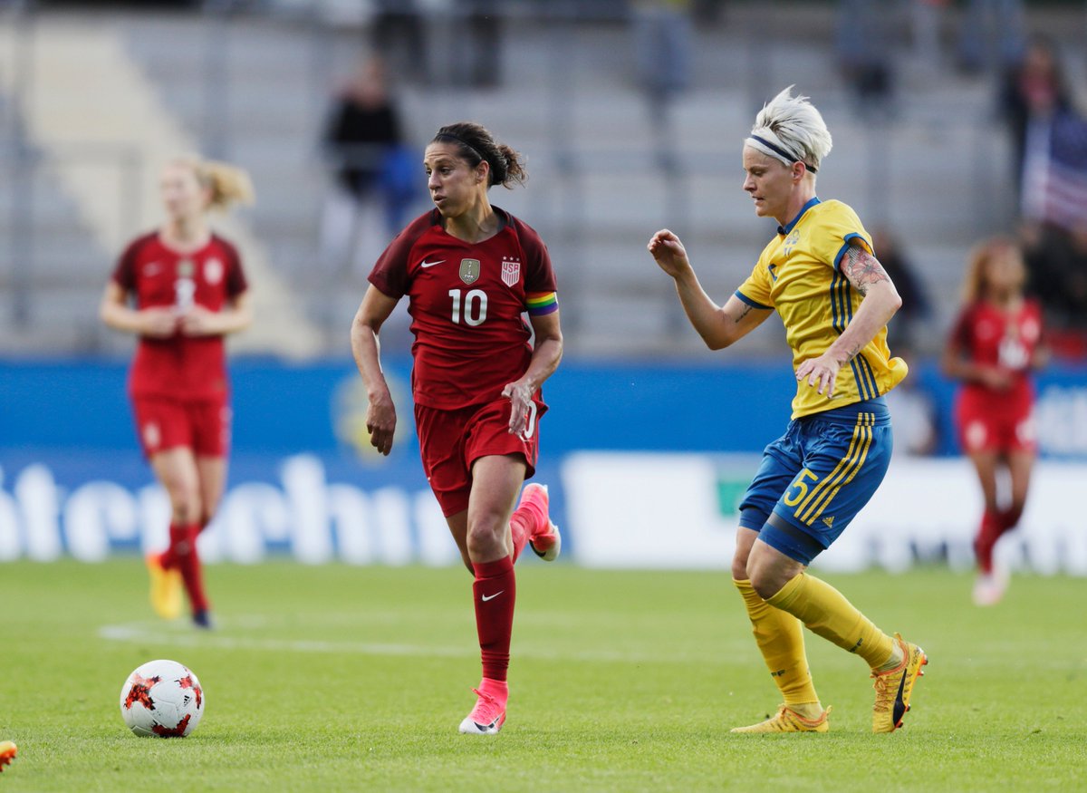 🇫🇷#FIFAWWC Déjà Vu 🇫🇷
Haven't we seen you somewhere before? 🤔
Saturday's draw threw up some classic clashes from previous #FIFAWWC editions. We take a look at some of the familiar match-ups
Read 👉 https://fifa.to/r8OPm8STyS