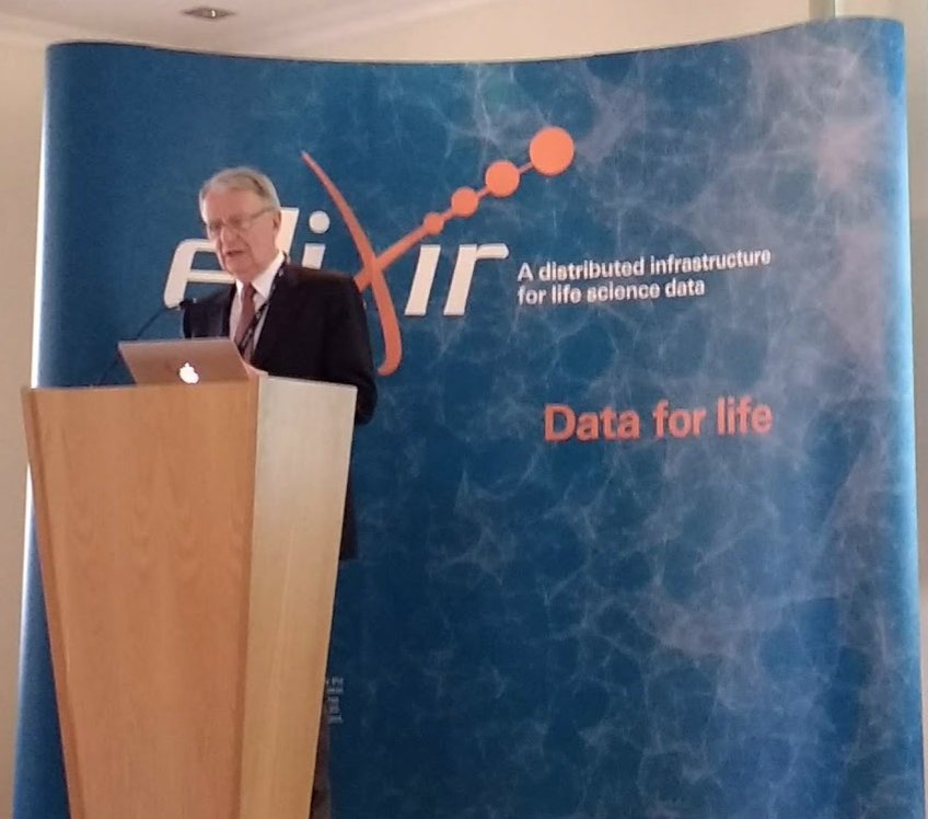 We need a global biodata coordinating system to make life science data sustainable - Our goal is to establish Global Biodata Coalition by 2020 with up to 100 resources. Warwick Anderson secretary general of @HFSP at #ELIXIR5 conference #CoreDataResources https://t.co/r2St57pa7p