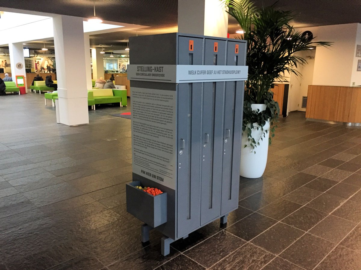 Circulaire stellingkast Inwonersplein <a href="/gem_Eindhoven/">gemeente Eindhoven</a> peilt mening burgers Doe mee! Stemmen kan tot half januari.  bit.ly/2RQGwgW