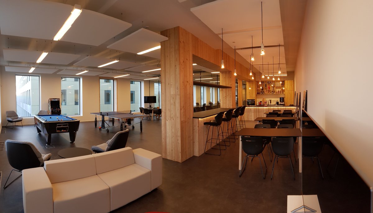 desomerantw's tweet photo. Een kijkje achter de schermen. #desomer staat garant voor creativiteit. Wij denken met u mee! 

#workspacesolutions #office #belgiumdesigned #design #furniture #work #werk #company #solutions #bedrijf #bureau @tooonchair #polyvalenteruimte #inrichting #meubelen https://t.co/ueylRvzeWX