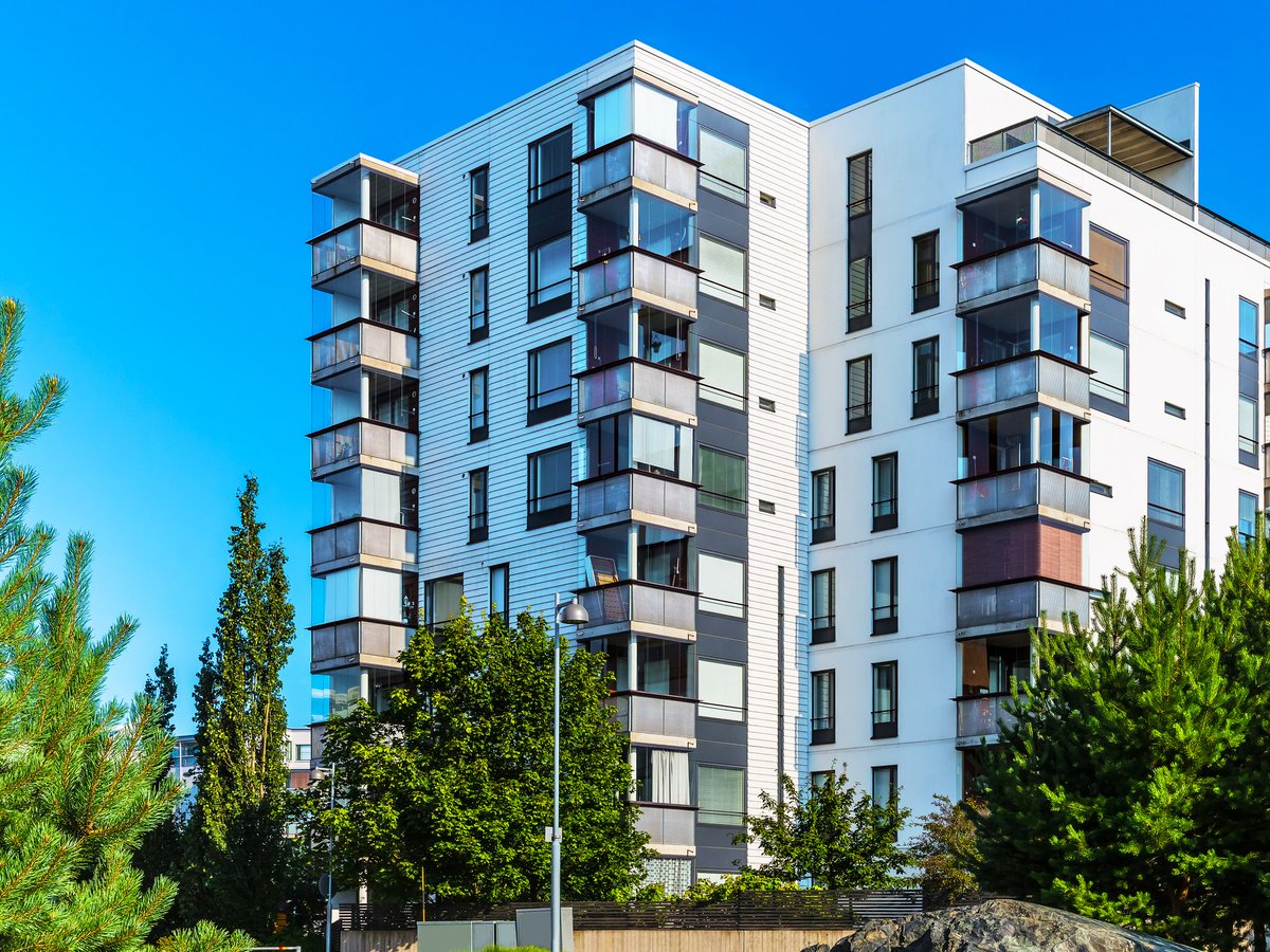 La compraventa de vivienda sube un 8,4% en octubre, según los notarios dlvr.it/QtLVYB
