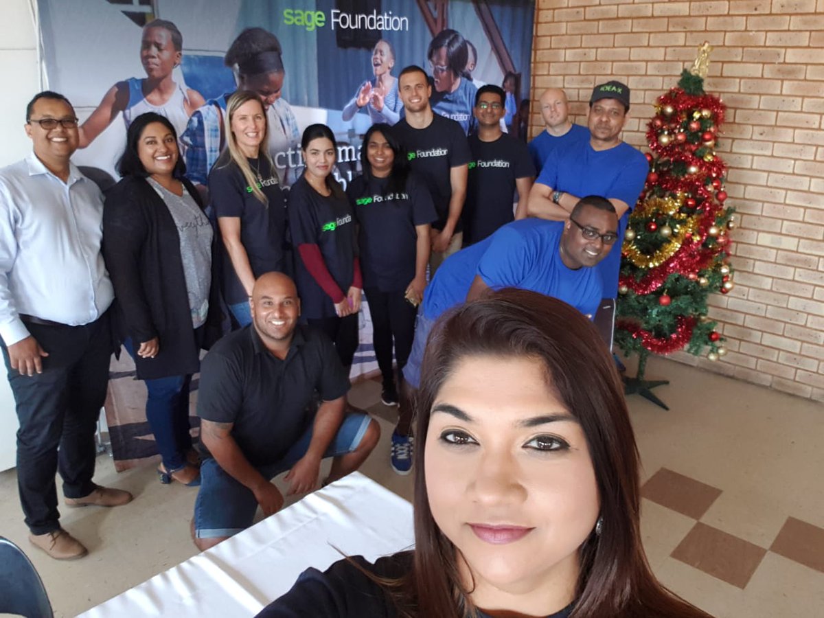 Daphnesagevip's tweet photo. Sage Foundation Team is in Wentworth Durban...a little Christmas cheer for the season. @sagefoundation @joanne_vd_walt https://t.co/7vHQ97GsvW