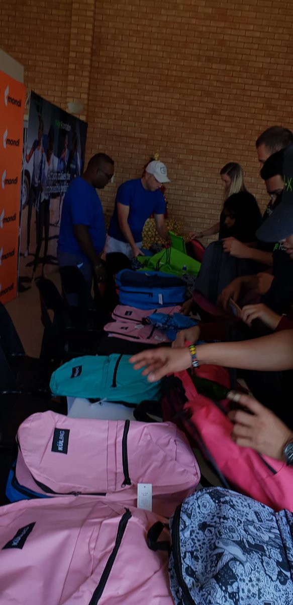Daphnesagevip's tweet photo. Sage Foundation Team is in Wentworth Durban...a little Christmas cheer for the season. @sagefoundation @joanne_vd_walt https://t.co/7vHQ97GsvW