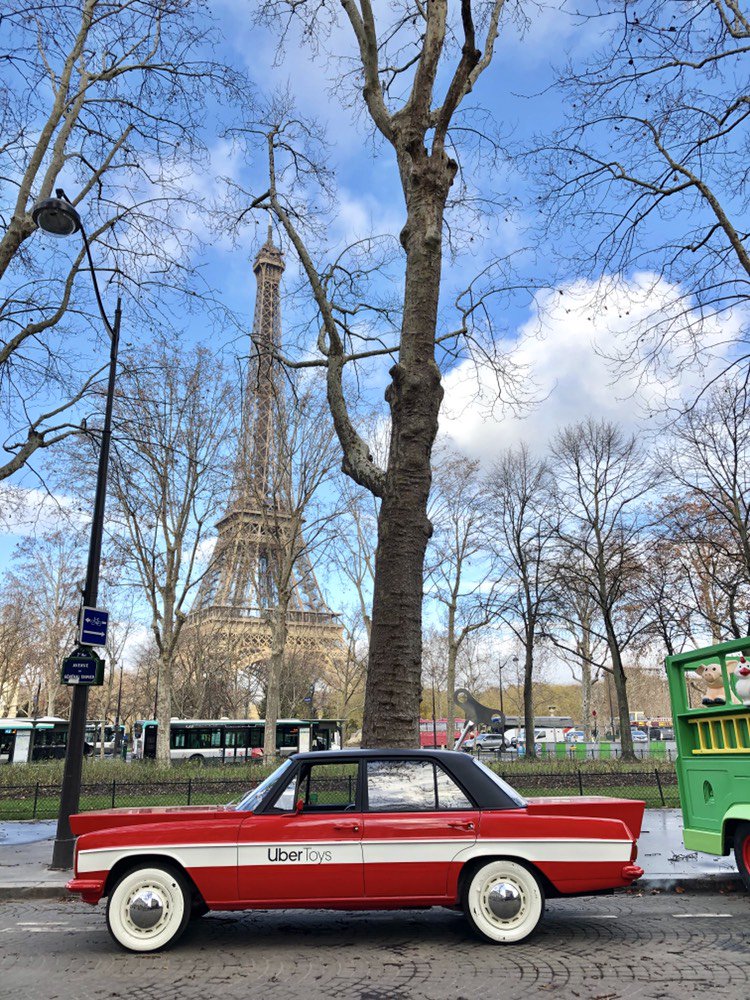 UberFR's tweet photo. #UberToys c’est parti ! Rdv dès maintenant dans votre appli. https://t.co/g0ClB58M8t https://t.co/5fNLDDnTQy