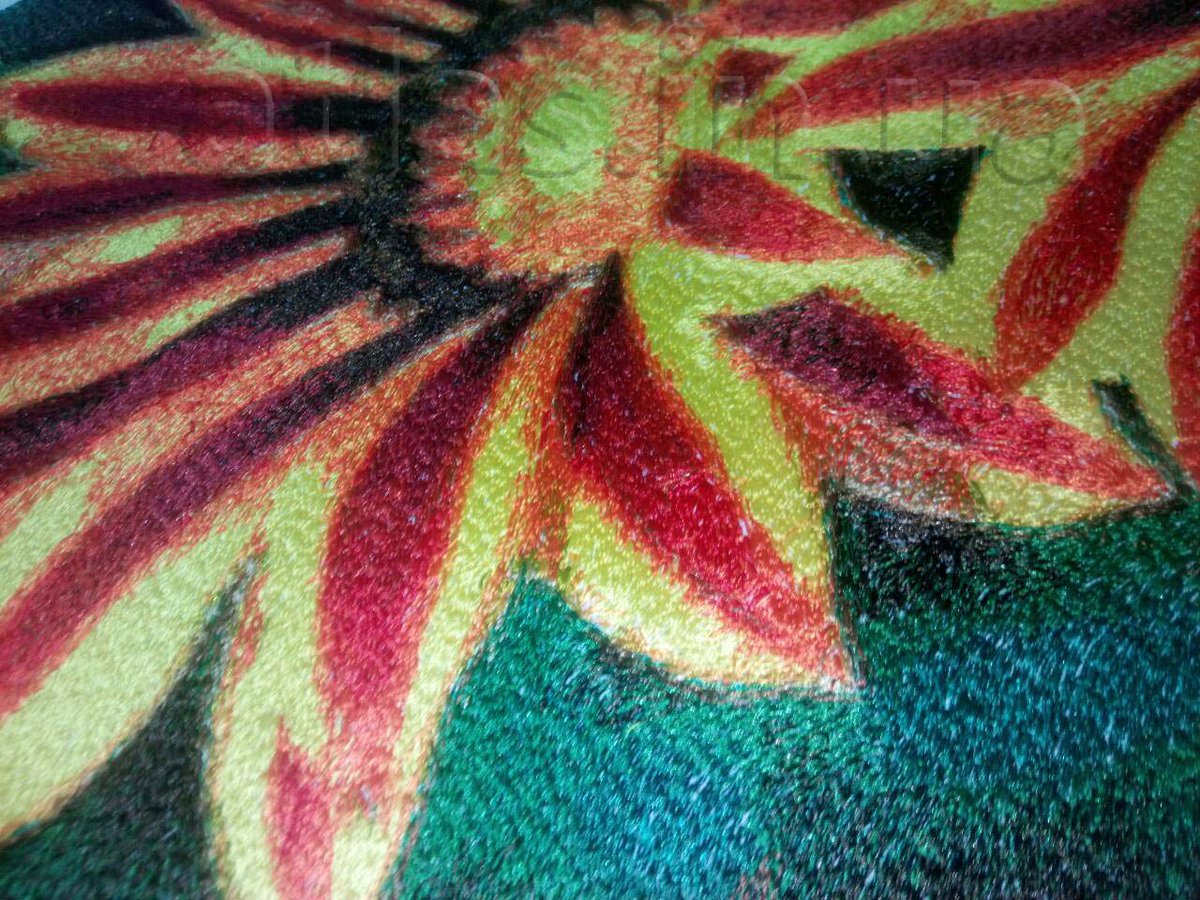 embpatches's tweet image. Our latest lovely flower work. Embroidery Size is  420х210mm, total stitch count is 300 000. DM for inquiries   
#embroidery #needlework #embroideryart #crossstitch #broderie #bordado #hoopart #xstitch #embroidered #fiberart #embroideryhoop #stitch #sewing #stitching