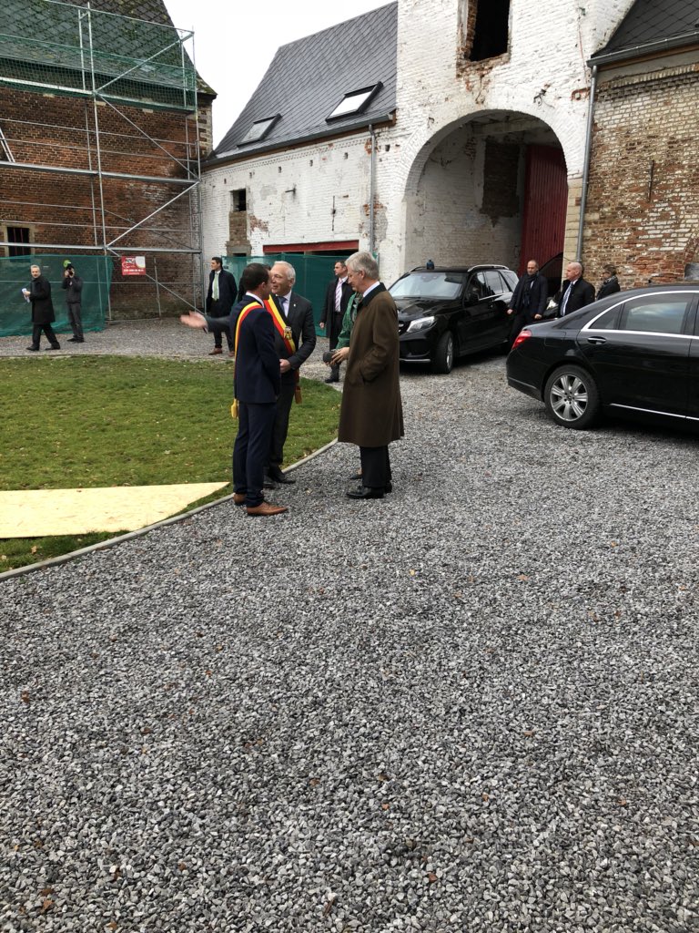 <a href="/gillesmahieu/">Gilles Mahieu</a> #VisiteRoyale en #BW ce mardi matin à la ferme d’ <a href="/Odoo/">Odoo</a> à #Ramillies où l’on nous présente les solutions intuitives et performantes proposées aux entreprises 💡📲 Véritable success-story brabançonne 👏#Innovation #Technology <a href="/MonarchieBe/">Belgian Royal Palace</a> <a href="/PBW_Officiel/">PBW_Officiel</a>