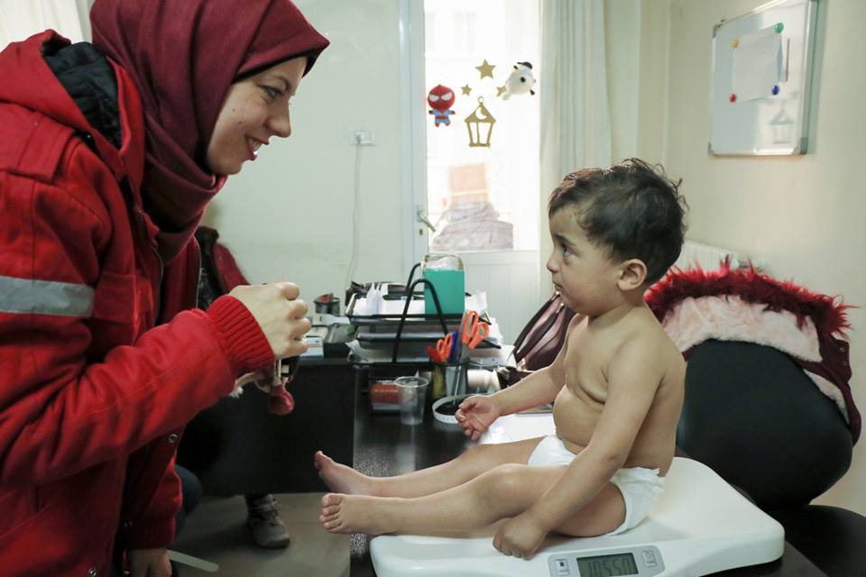 SARC_Aleppo's tweet photo. When only 7 months old, little Amir visited our #nutrition clinic and was diagnosed with severe acute #malnutrition.
Now, after 10 months of treatment, he went from 3.7 kg to 10.5 kg &amp; regained his #vigor and #vitality with a #smile of satisfaction drawn on his mother's face https://t.co/smZLyImiT6