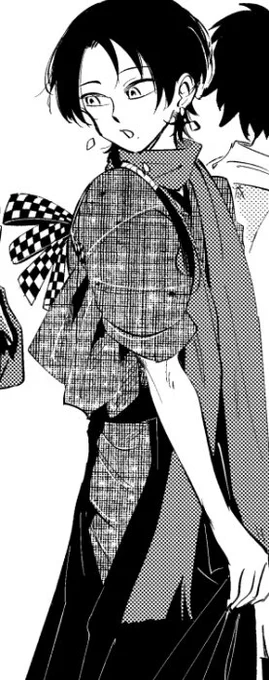 袴描いてると着替えてるとこ見たくて見たすぎてどうしようもなくなる いやえろい意味じゃなくて たぶん 