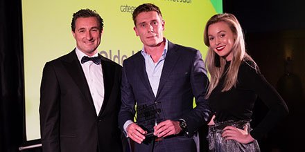 OldeHartmanAdv's tweet image. Als je genomineerd bent, wil je natuurlijk ook die award winnen. Dat is ons gelukt! #overnamekantoor2018  Lees er meer over: oldehartmanadvies.nl/olde-hartman-o… #bedrijfsovername #bouw #award #overname #brookz #bouwnijverheid