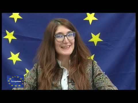 ED_Maiella's tweet photo. Nell'ambito del ciclo di trasmissioni televisive "EuropeAmo" il Centro EDIC Majella, in collaborazione con #OndaTV e grazie alla presenza del Sindaco di Sulmona Annamaria Casini e del dott. Stefano Calore, parla di Europa 2020!! Guarda qui la puntata: https://t.co/ngsbX3RLCW https://t.co/gh64SZyapi