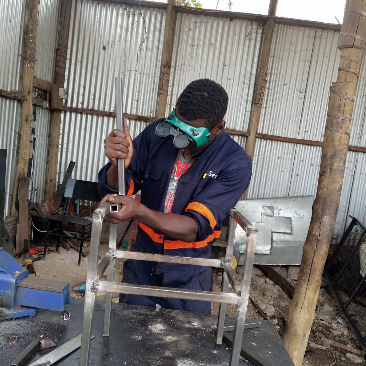 Senseitraining's tweet photo. Creativity is seen from the ability to come up with something attractive and useful from scattered metals, That is what we do at Sensei in our Welding and Fabrication Course. #InformativeTuesday #MySkillsMyFuture #NewCurrencyKE https://t.co/Ml9rHik8Ev