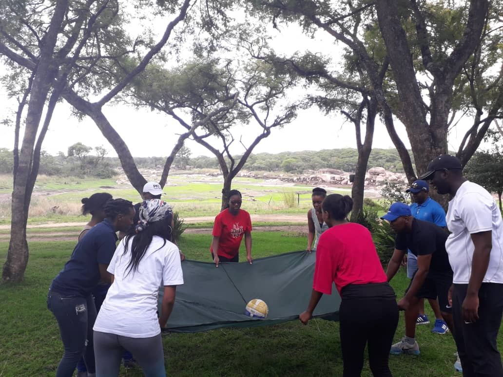 HREzim's tweet photo. The HRE team went on a team building trip @mbizigame facilitated by @iamcraftbox and we had the opportunity to bond and have fun. The team is geared up for 2019 and ready to help you take on your working capital needs in the new year. https://t.co/j4xjXgL7em