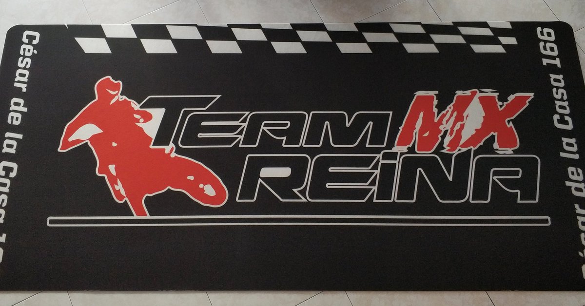 inkymat's tweet photo. Nuevas alfombras para el equipo Team MX Reina #alfombras #pitmat #moto #motorbike #motocross #enduro https://t.co/y8wq8pnb1l
