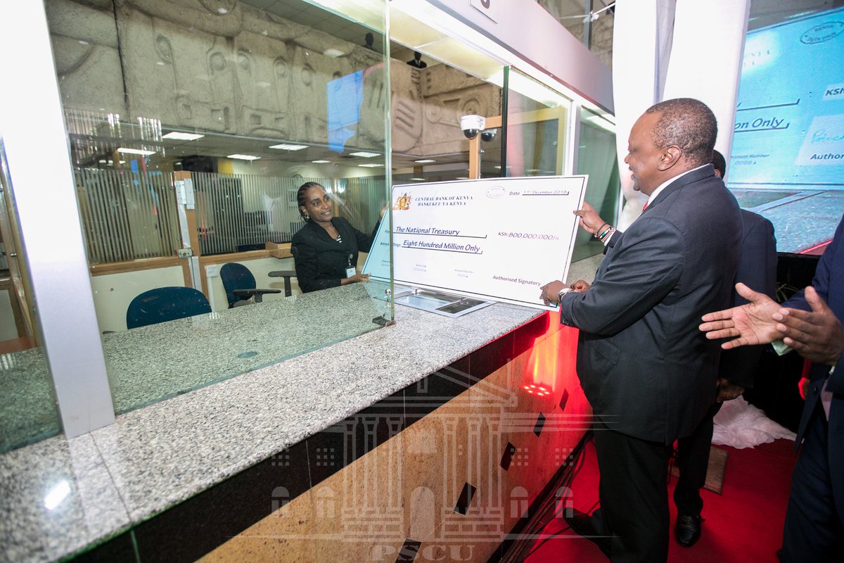 Rais <a href="/UKenyatta/">Uhuru Kenyatta</a> azindua sarafu za kizazi kipya. Sarafu hizo ambazo zinaanza kutumika leo, ni kwa mujibu wa Katiba, na zinaashiria turathi mbalimbali za Taifa hili. Rais Kenyatta amepongeza Benki Kuu ya Kenya kwa kufanikisha hatua hii muhimu.