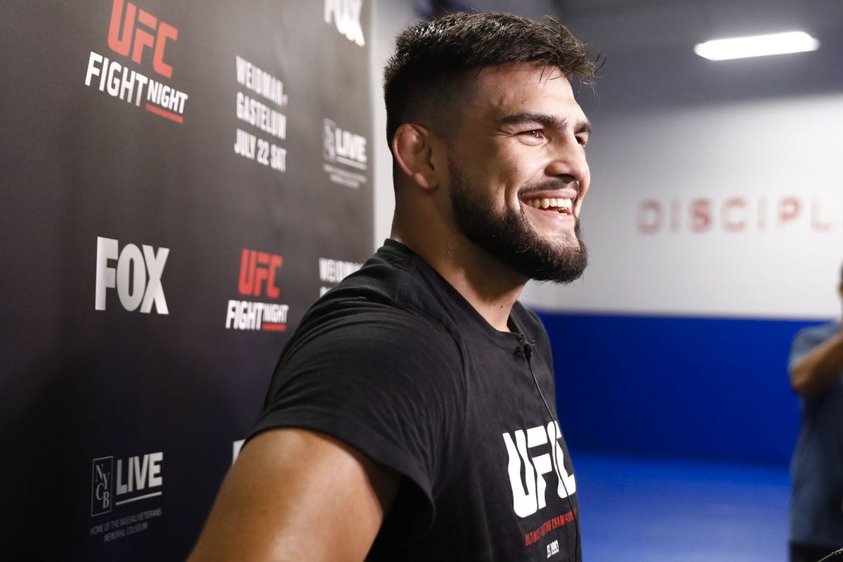 👊 #UFC234 👊
Capitalise on freebets by backing Kelvin Gastelum! 💰
#FreeBets 👉 https://freebets.uk/freebet/free-bet-no-deposit/ …
