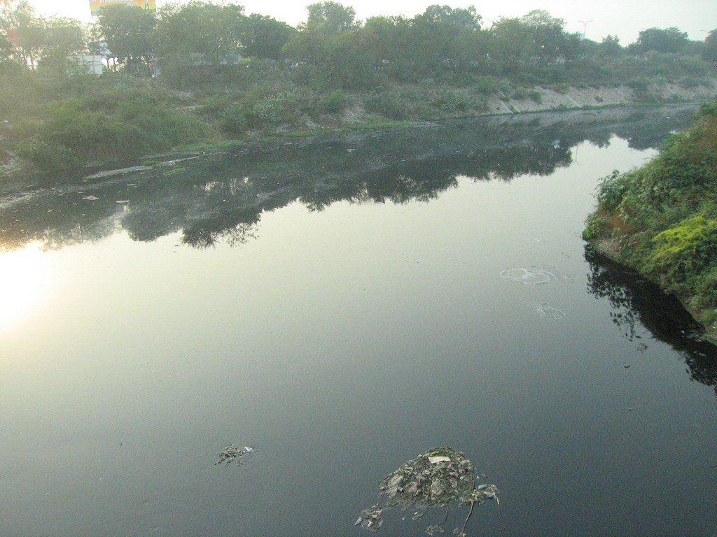 confer_global's tweet photo. A 22kms stretch of #Indian river Yamuna within #Delhi, accounts for about 76% of its #pollution.
Committee formed by NGT, presented a mechanism to be worked out jointly with #dpcc & #cpcb
For info, visit: https://t.co/EahENnnDgv
#pcemworldconference #airpollution #health #air https://t.co/1Fh1bqhowk