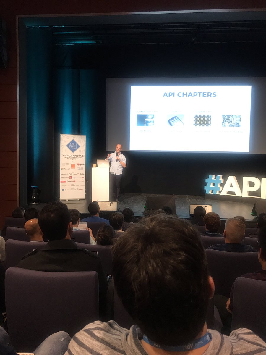 BlazorNorway's tweet image. #apidaysparis #thenewAPIstack  Great talk about autonomous api