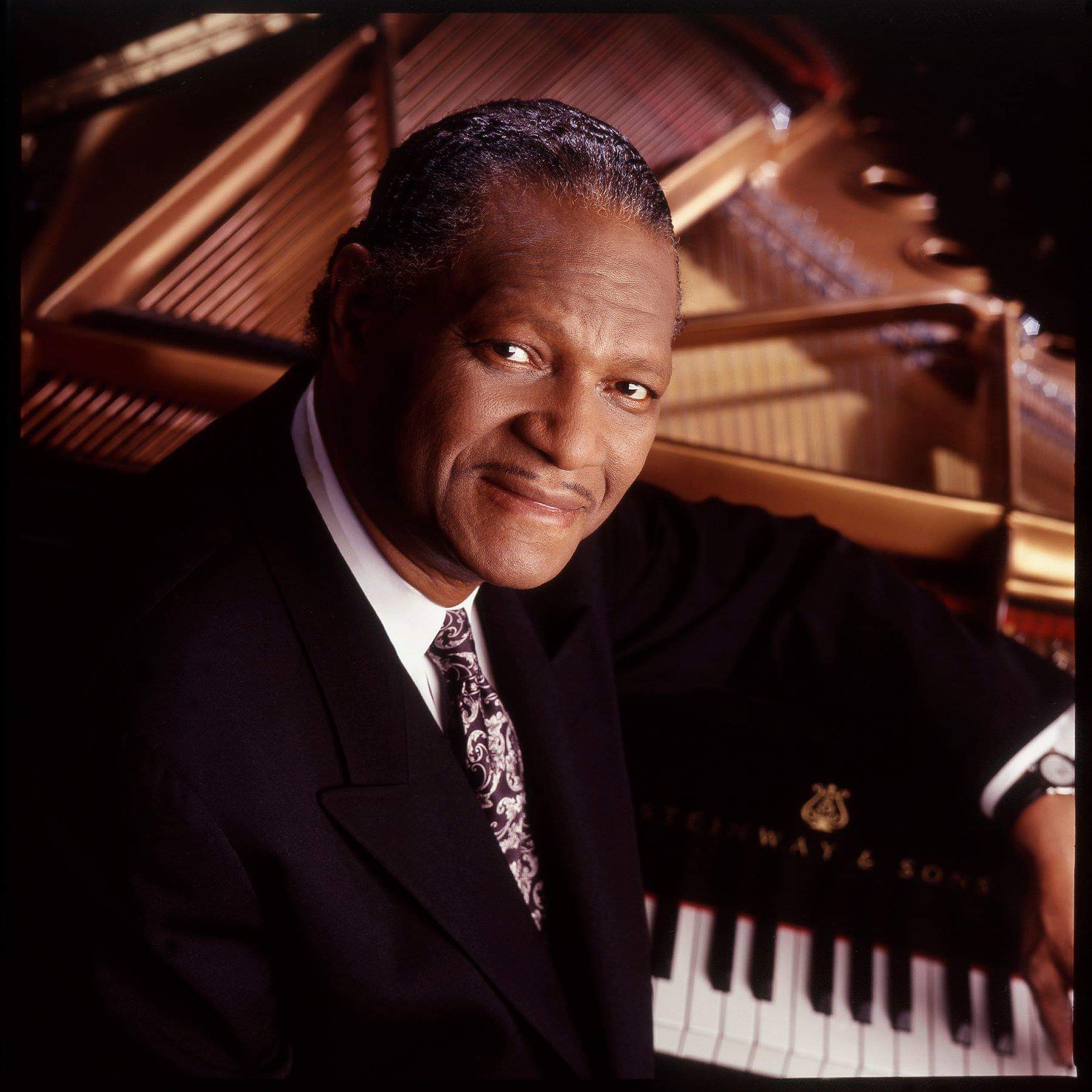 Alfred McCoy Tyner
Birth 1938.12.11 ~
Happy Birthday
 