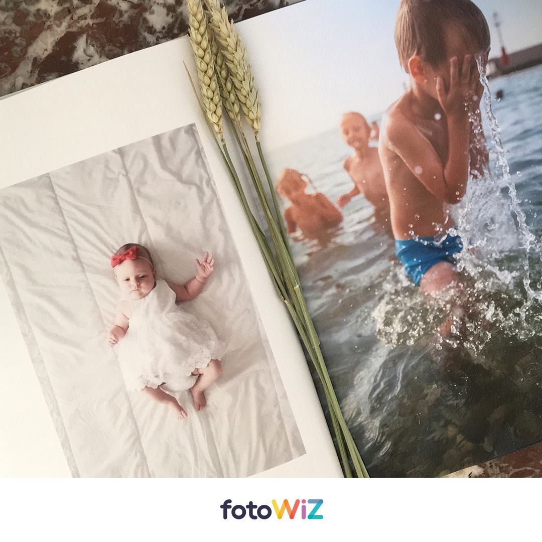 Pas d'idées de cadeaux de noël pour les grands-parents ? 
Essayez l'album photos des petits-enfants, ça marche à tous les coups 🔝
💖 fotowiz.fr