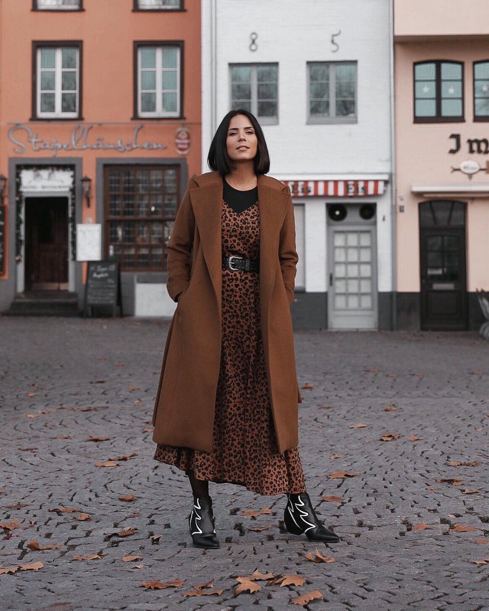 profshoespt's tweet photo. Olívia Ortiz's choice available online💚🎄👉 https://t.co/XTfFrKS6VR https://t.co/eWbCW4gHjN