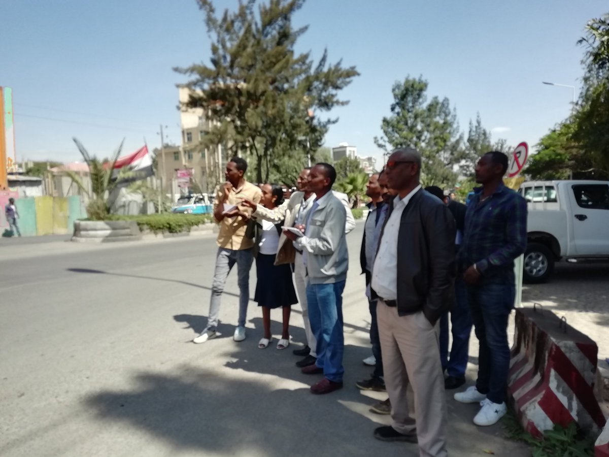 dineshbandella's tweet photo. Participants of #integratedwastemanagement training program, Ethiopia identifying construction and demolition #waste sources of Adama city. @CSEINDIA @down2earthindia @swatissambyal @SoniaHenam @Agarwal210Richa https://t.co/Qhm1gH06jB