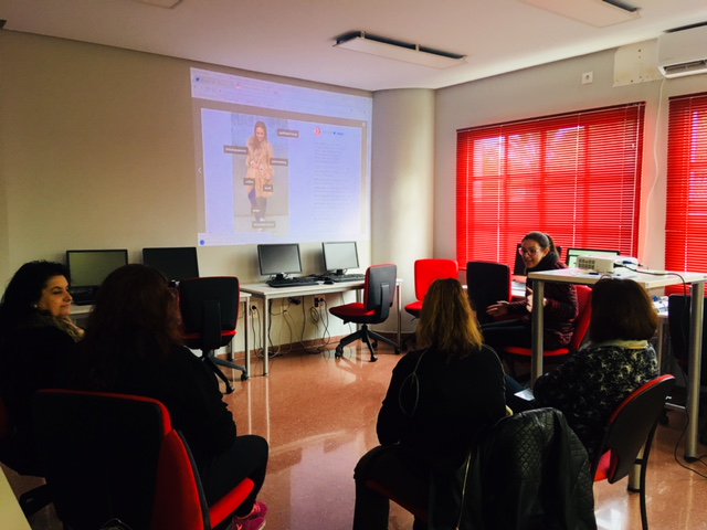 Vamos concluyendo nuestros talleres, cerramos con redes sociales el curso de iniciación, es un "hasta luego"...pronto comenzaremos nuestro nivel medio de la mano de <a href="/Ishabella11/">isabel</a> 👏👏‼️😃🤓#felizmartes <a href="/rdAngelica/">Angélica Ruiz Díaz</a>  <a href="/RedGuadalinfo/">Vuela Guadalinfo</a> <a href="/AytoUmbrete/">Ayto. Umbrete</a>
