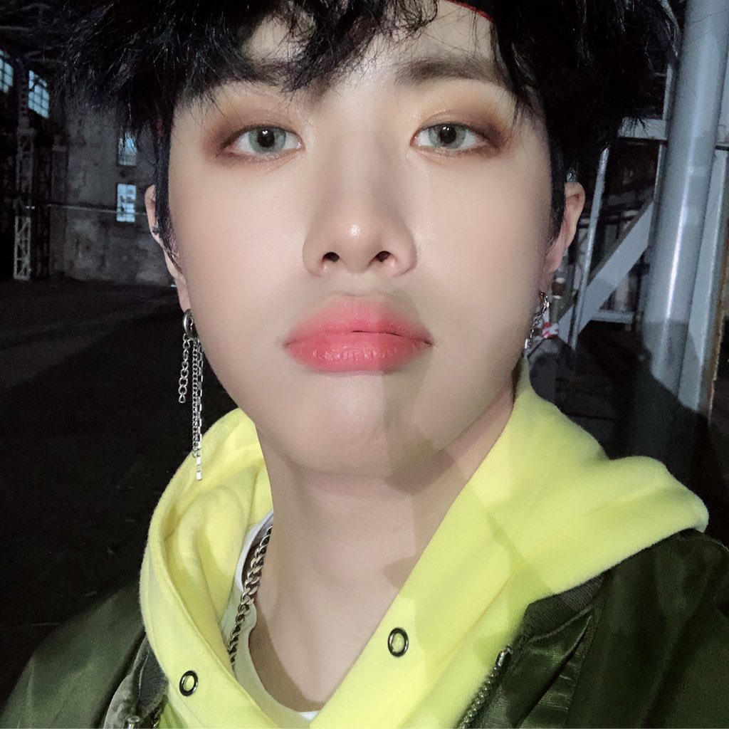 김동한(KIMDONGHAN) tweet media