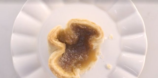 EnclaveNiagara's tweet photo. We tried this awesome butter tart recipe and we can't get enough! https://t.co/s429crKSOh https://t.co/OVcBEjzwHM
