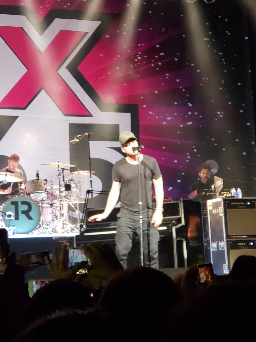 FIVE4Jacqueline's tweet photo. @Mix965Houston @OneRepublic
@mattnathanson
I had an amazing night at #Mixmas2018 I'm a huge One Republic fan and loved their show, but as a first time Matt Nathan show I was super impressed!!! Loved Matt Nathanson, great show man ๐ their opening bands were really cool too. https://t.co/YCc1oUgte6