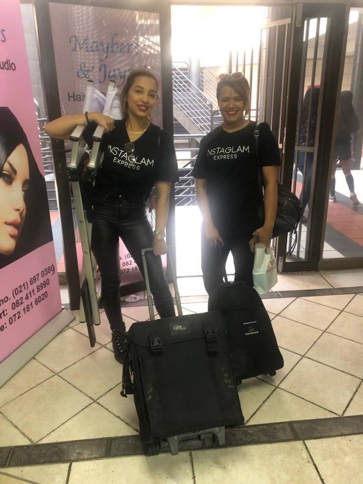 ClassyDatingsa's tweet image. Instaglam Express started in Cape Town on Friday! Thank you Jane Jonathan Mayberts &amp;amp; Jaynes Hair Studio #Instaglam #CapeTown #CT #beautyondemand #ChrisAloe #NatashaSummers