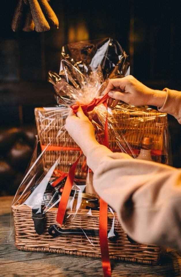 Christmas Market tonight!
5pm-8pm

From the sweet aroma of mulled wine and cinnamon spice to the echo of Christmas jingles, Mitchells is transforming into a winter wonderland TONIGHT 5-8pm for our Annual Christmas Market.