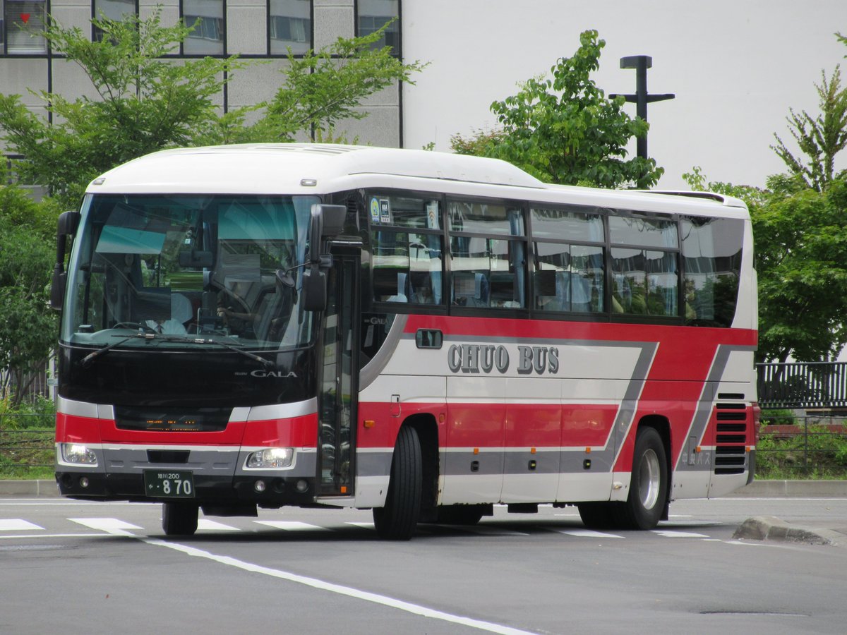 Ptilt261 旭川0か 870 いすゞlkg Ru1esbj 12年3月に導入 中距離高速路線向けでテレビ マルチステレオ 後部トイレを装備する 中央バスで2代目ガーラが旭川ナンバーでの登録は この車両が初となる 旭川営業所に在籍 北海道中央バス 北海道バス