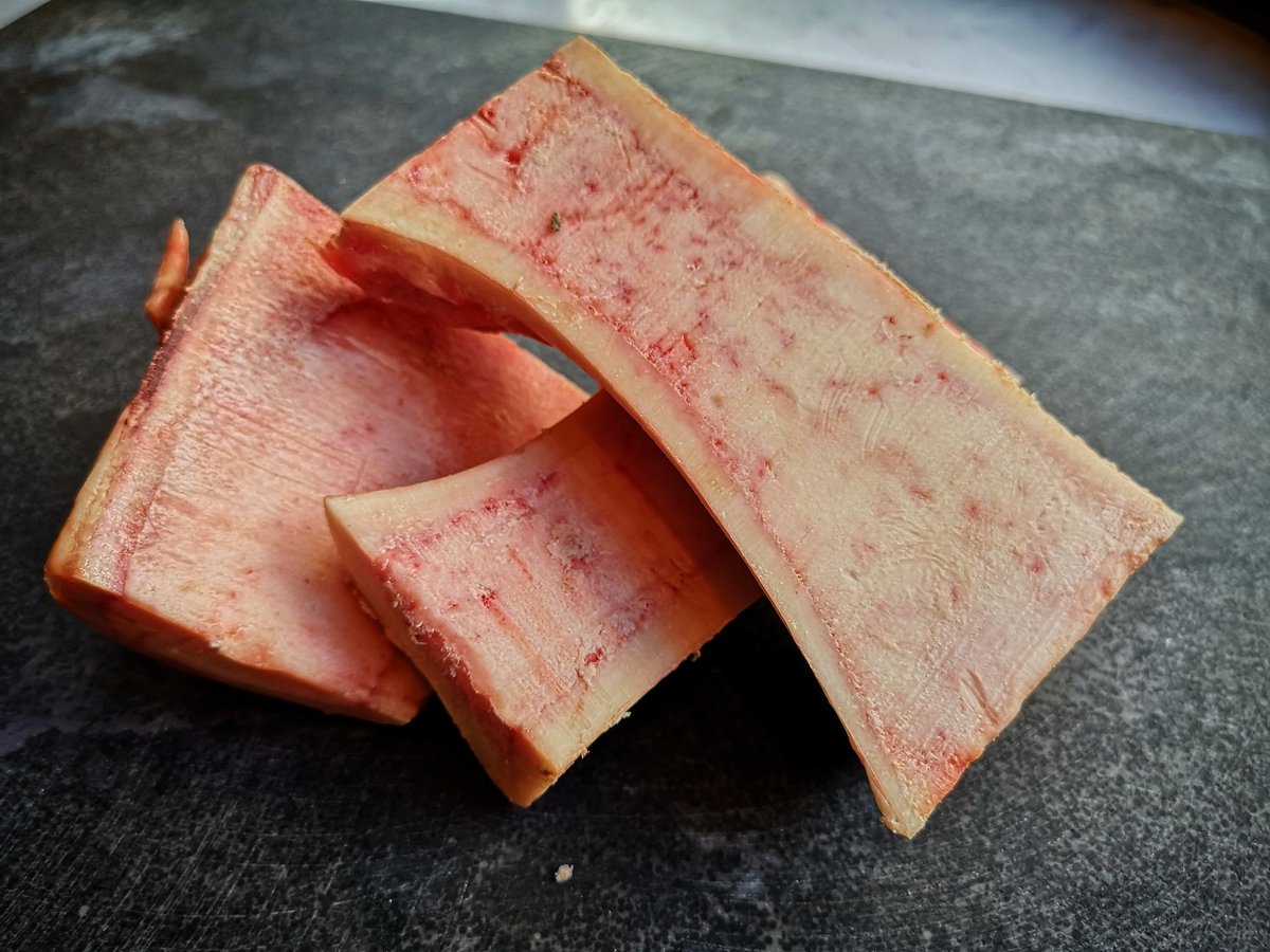 TurnerandGeorge's tweet photo. Bone marrow. A relatively cheap ingredient but once roasted, essential for spreading on toast. Serving with steak. Or mixing in to create a luxurious mash.
Bone marrow. Do not underestimate its power.
#bonemarrow #butcherlife #butchersofinstagram #beefflavour https://t.co/oaXKtq3hcP
