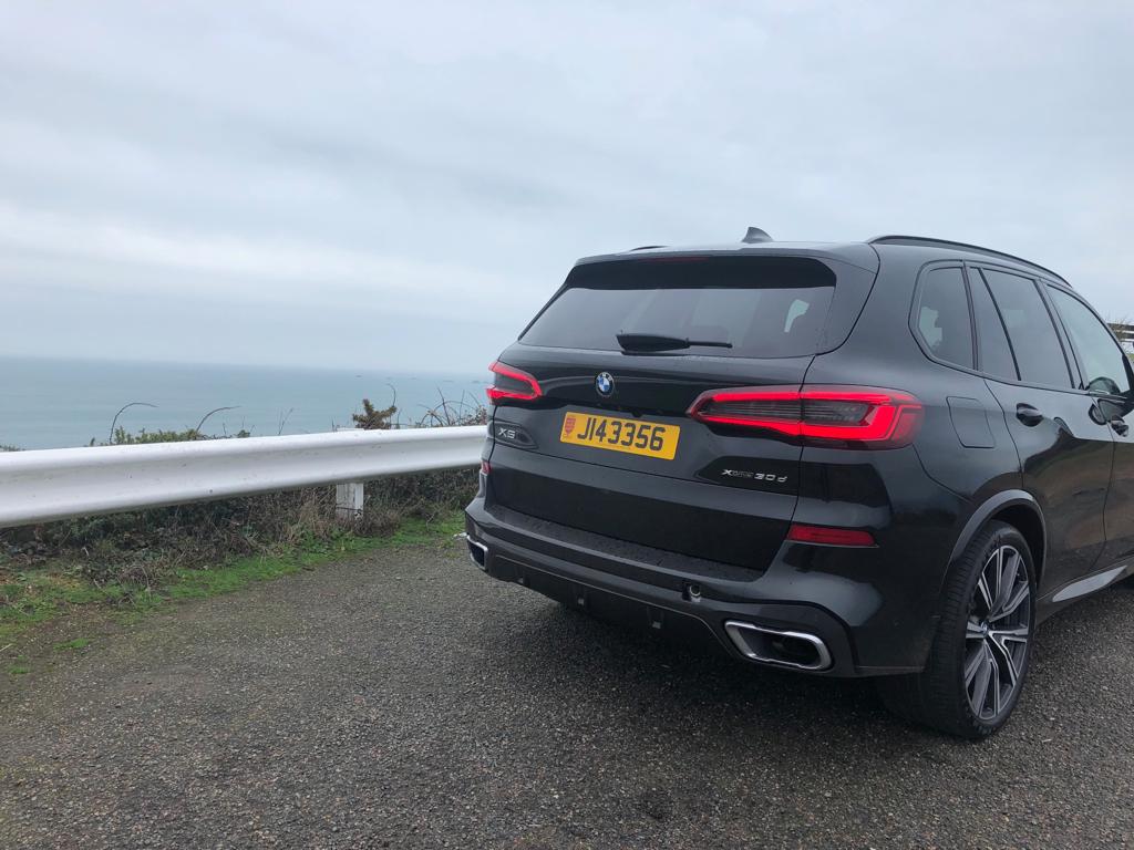 Have you seen the new BMW X5 driving around Jersey yet?

Our demo is here at Jacksons Jersey for you to test drive. #X5 #BMW