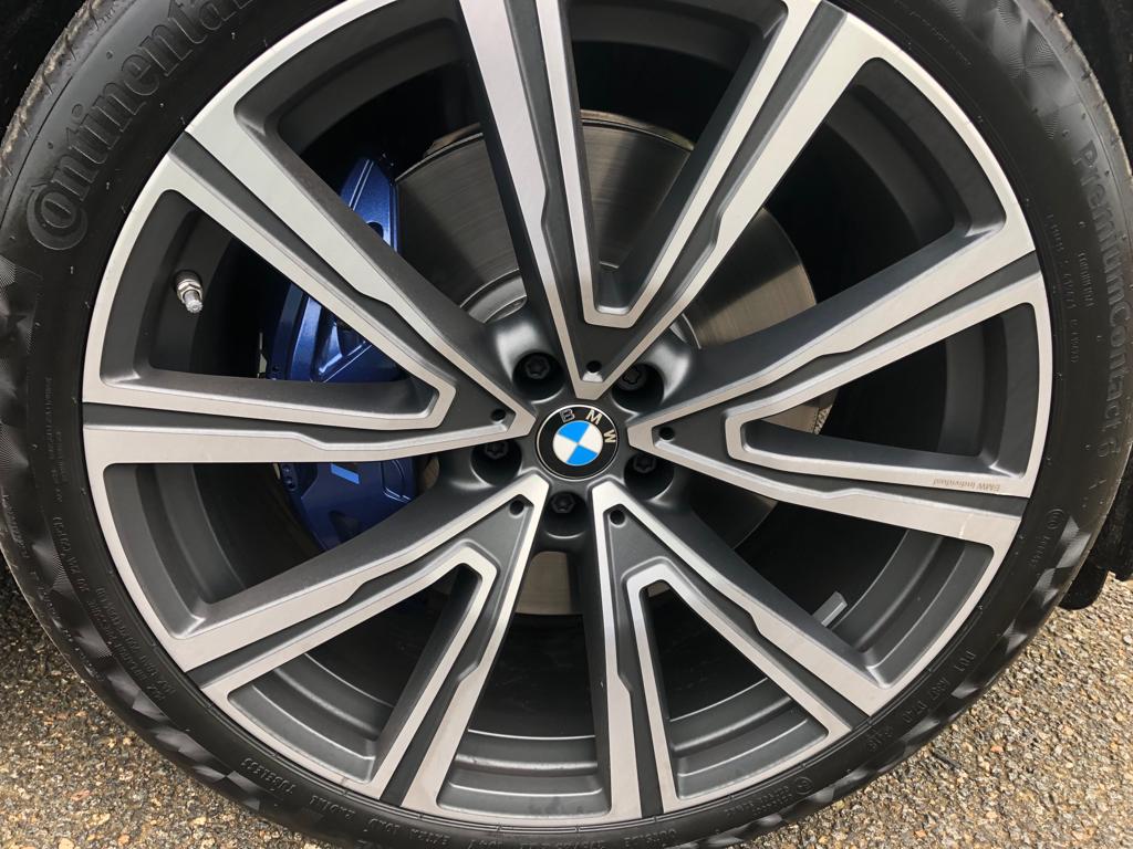 JacksonsJersey's tweet photo. Have you seen the new BMW X5 driving around Jersey yet?

Our demo is here at Jacksons Jersey for you to test drive. #X5 #BMW https://t.co/YbqR6W6XDa