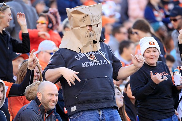 LanceMcAlister's tweet image. #Bengals season ticket holder makes non-negotiable offer to ticket office:
700wlw.iheart.com/featured/lance…