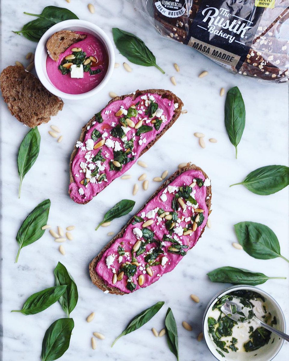 TheRustikBakery's tweet photo. ¿Has probado ya el hummus de remolacha? Seguro que sí, pero ¿lo has probado sobre una #TostaRustik con queso Feta y aliño de piñones y albahaca? ¡Impresionante! Gracias @ladolcegula #LoBuenoNecesitaTiempo https://t.co/eMc5dsAyDy