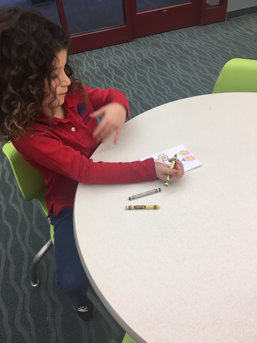 pcgarrisonlib's tweet image. #Davisk is making encouragement cards to send to @BlairBraverman after learning about dogsledding and the Iditarod.