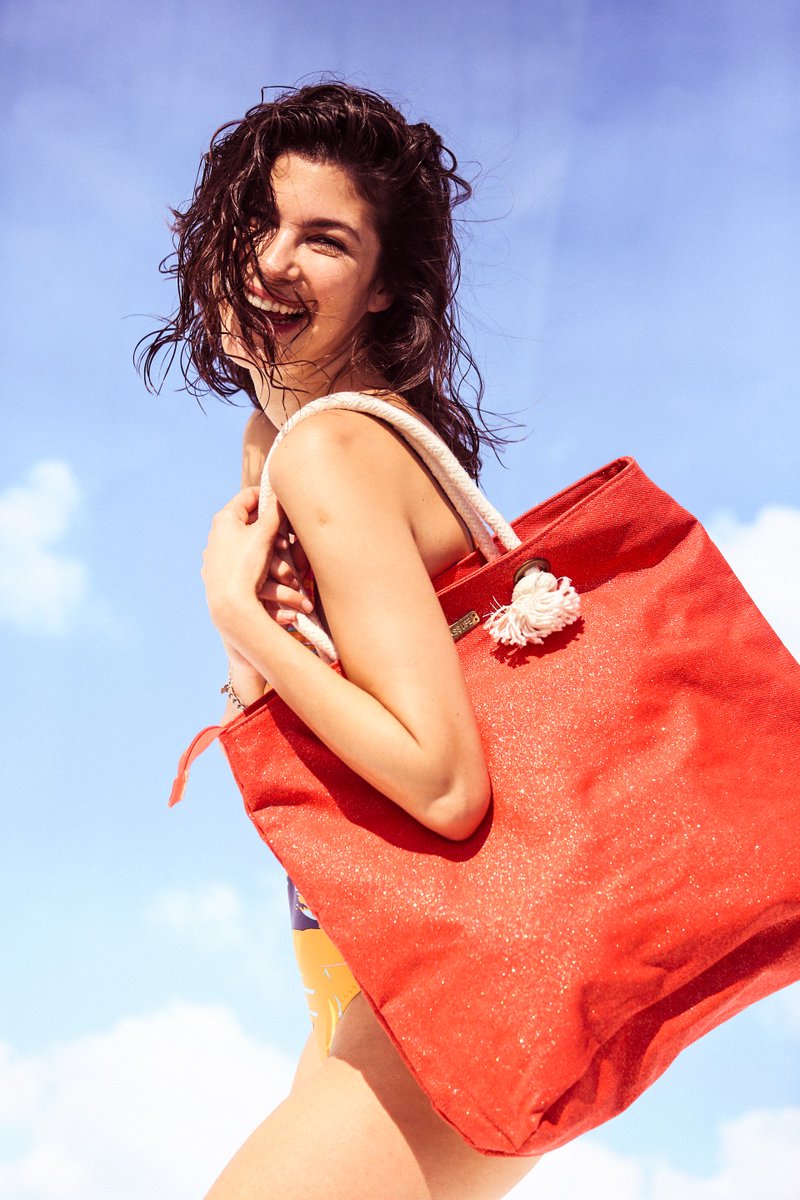 ¡Preparate para el verano!
Encontrá tus accesorios Class Life para disfrutar la playa a toda hora! 🌊
.
> 25% OFF con todos los medios de pago
Exclusivo en class-life.com 📲