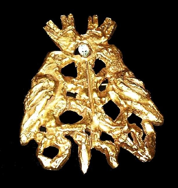 Excited to share the latest addition to my #etsy shop: PEACE Doves, Pendant Brooch, Jacques Lipchitz, Brutalist Modernist, Made in Israel, Vintage 1970s, Unisex etsy.me/2EeRXeu #jewelry #brooch #gold #no #women #clear #religious #brutalist #vintagejewelry