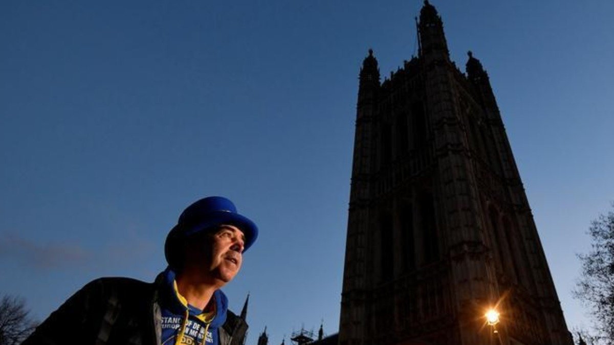 'Stop #Brexit!': One man's daily protest against UK-EU divorce https://reut.rs/2EreWDQ via @ ReutersTV